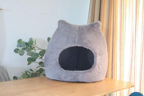 Cozy Retreat: Removable And Washable Semi-Closed Cat Bed For Autumn